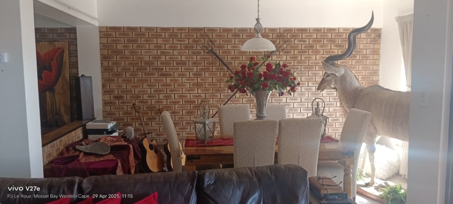 3 Bedroom Property for Sale in Mossel Bay Central Western Cape